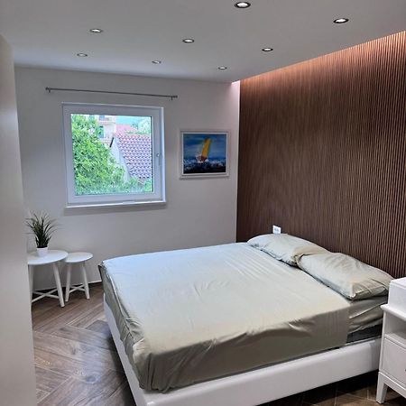 Apartamento Casa Trussardi Pirovac Exterior foto
